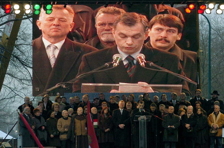 2004. november 27. -  Fidesz választási nagygyűlés a Városligetben